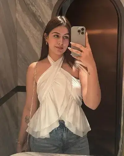 Escorts In Lakhani