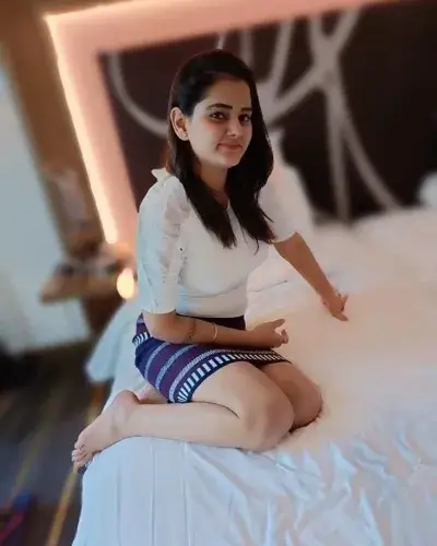 Escort Service In Lakhani